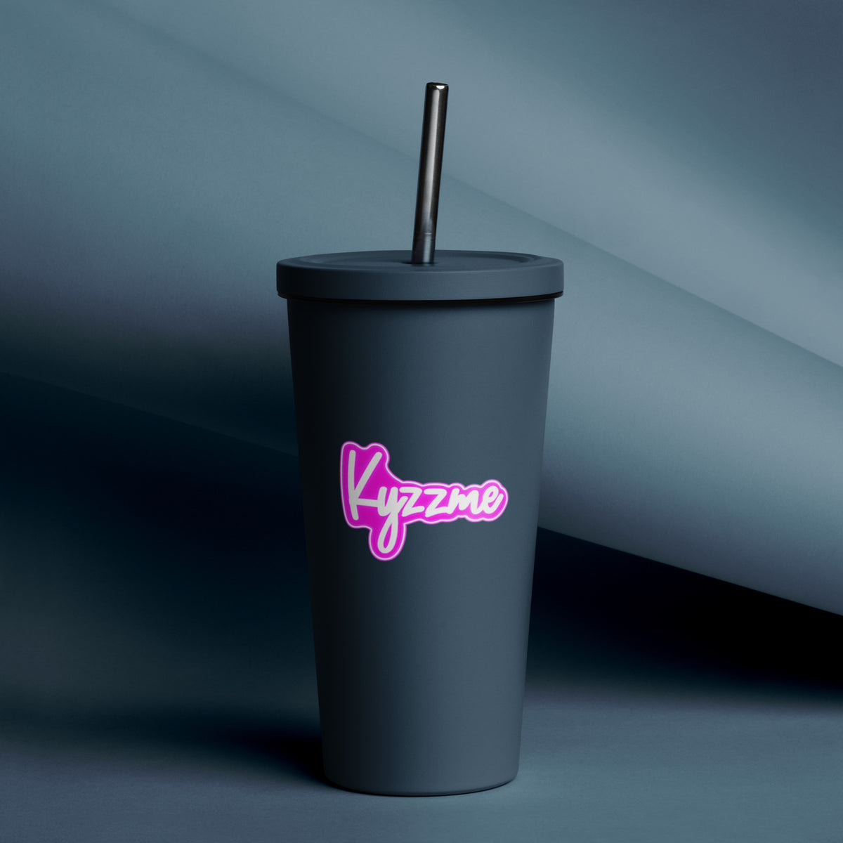 Kyzzme 20oz Tumbler w/straw
