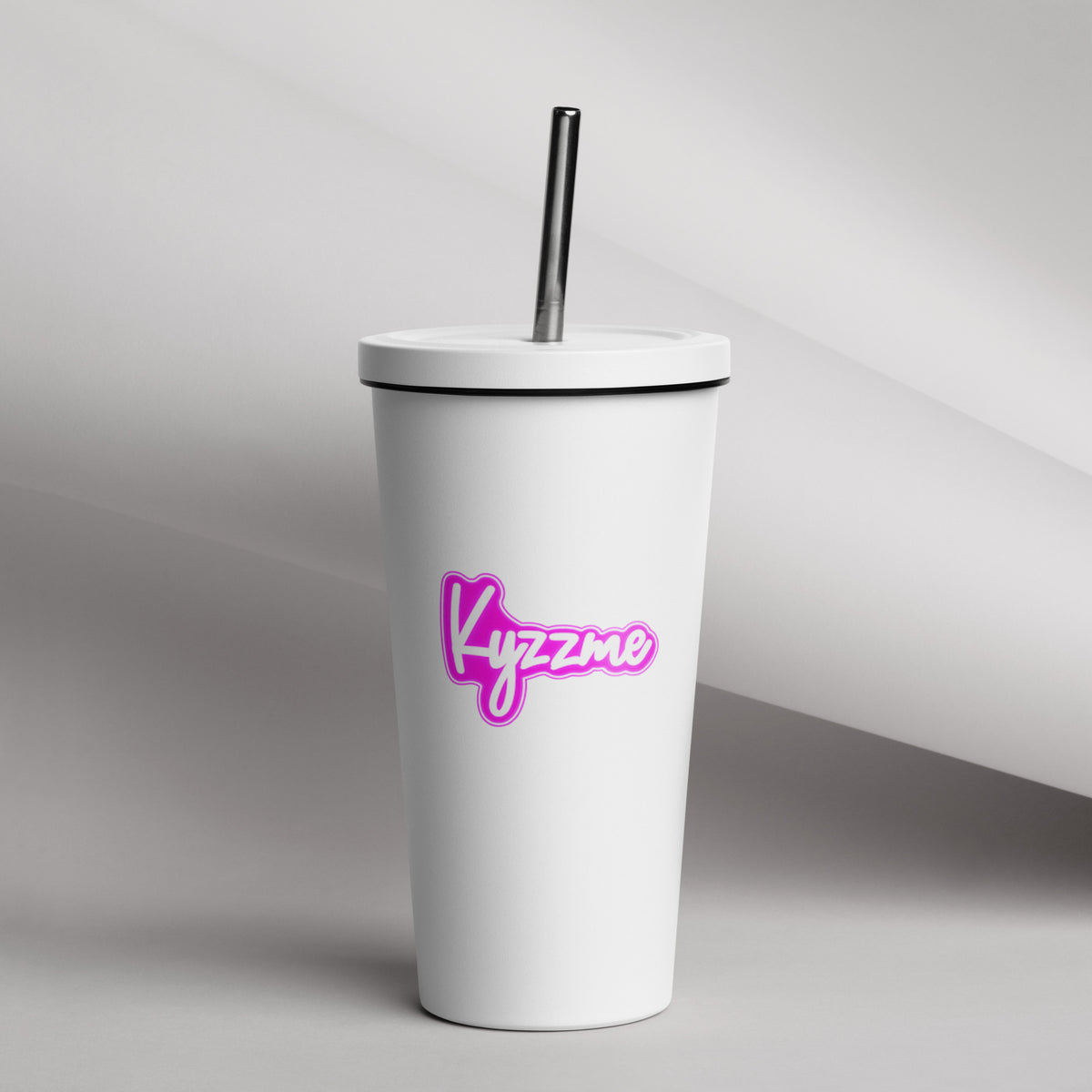 Kyzzme 20oz Tumbler w/straw