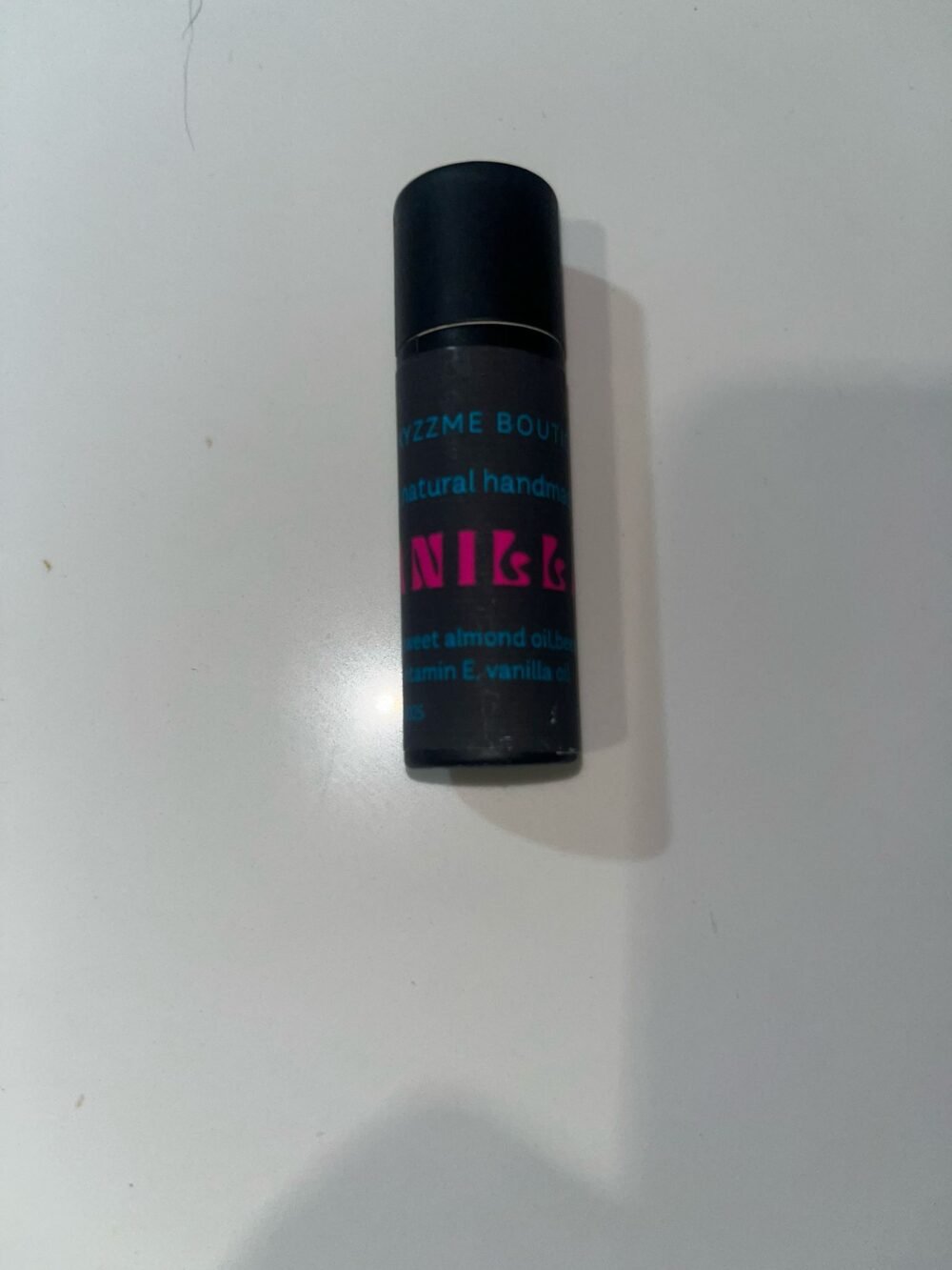 Vanilla lipbalm - Image 2
